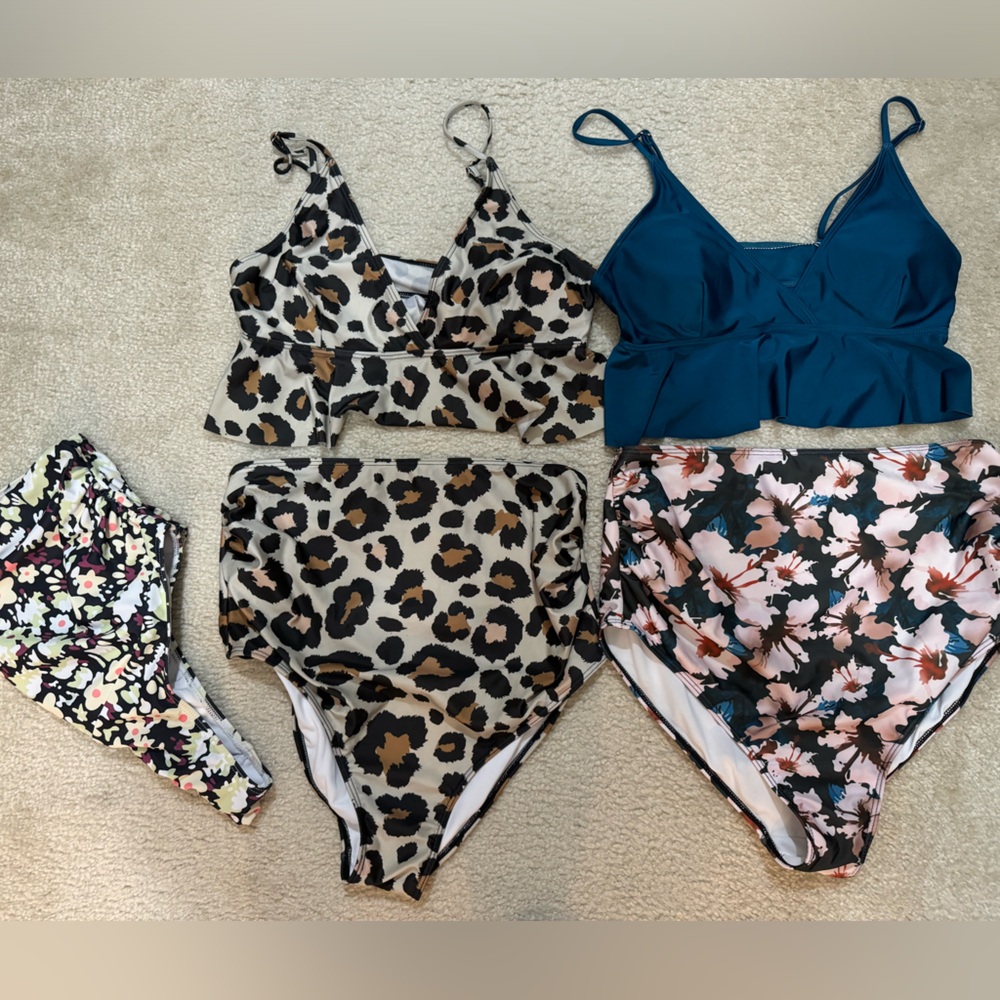 Maternity bathing suits size medium